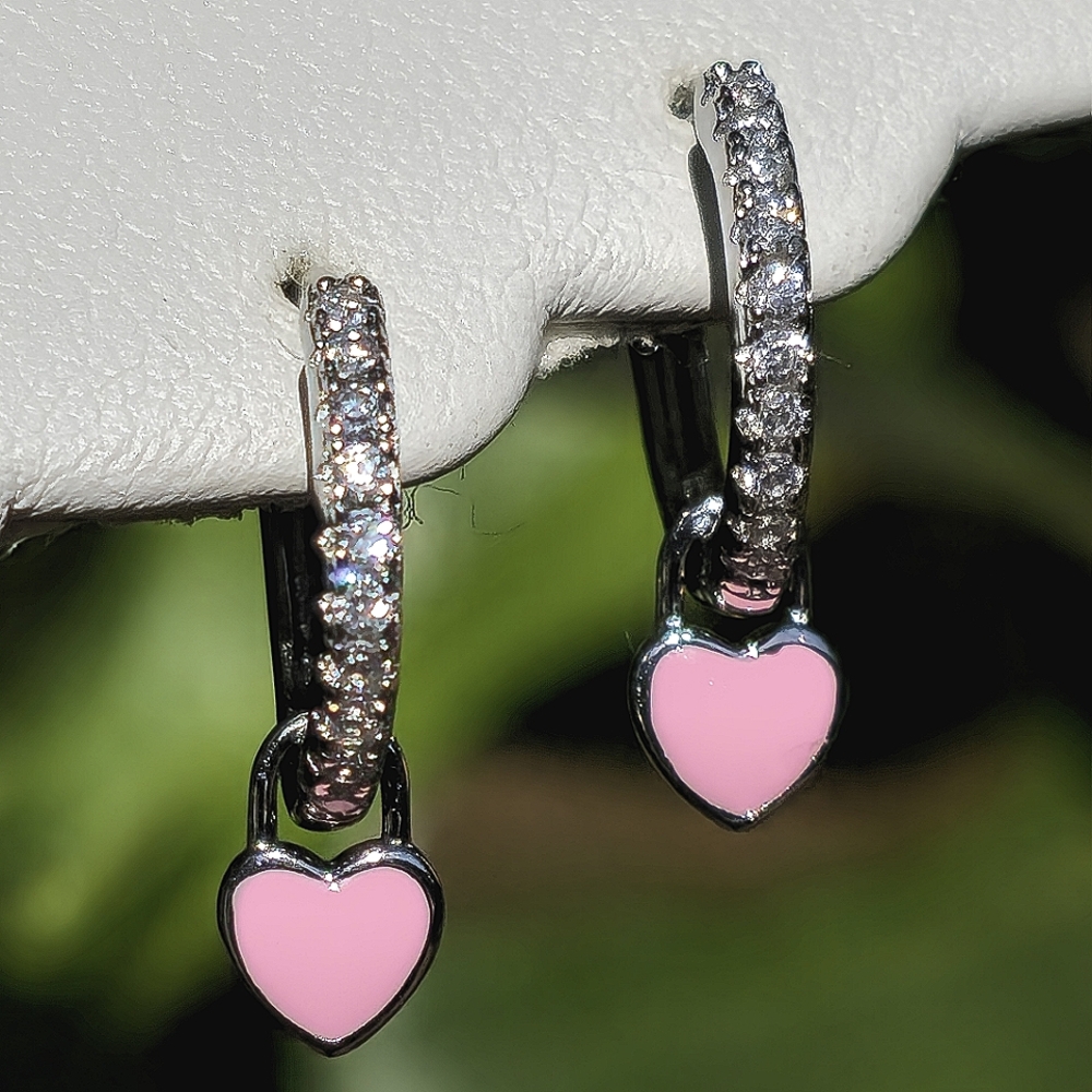 925 STERLING SILVER LIGHT PINK ENAMEL HEART DANGLE DIAMOND CRYSTAL HUGGIE HOOPS